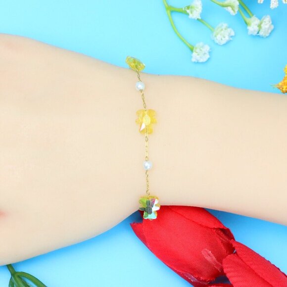 Chic & Stylish Bracelet – A Thoughtful Gift for Women and Girls, DYC1503 - Picture 1 of 6